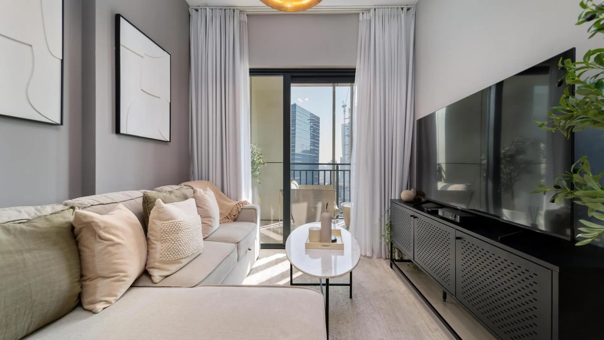 Stylish 1-Bed Retreat In Zada Tower Business Bay Apartment Dubai